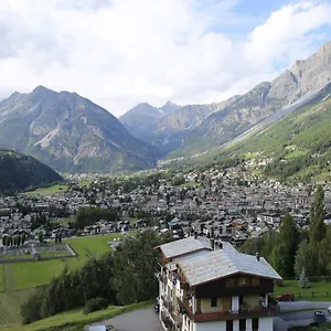 https://appartamento-eira.it-lombardy.com